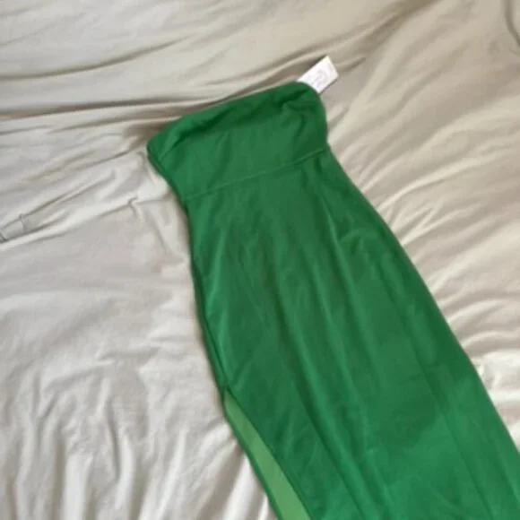 Green Strapless Dress - Picture 2 of 9